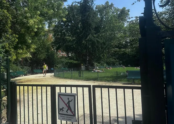 Elegant 2 Pieces, Rue Du Temple, Calme, 100m Metro Republique Appartement Parijs